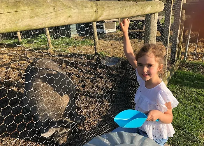 Willow Court Farm Studio South & Petting Farm, 8 Mins From Legoland & Windsor, 15 Mins From Lapland Uk